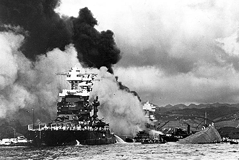 Ataque a Pearl Harbor.