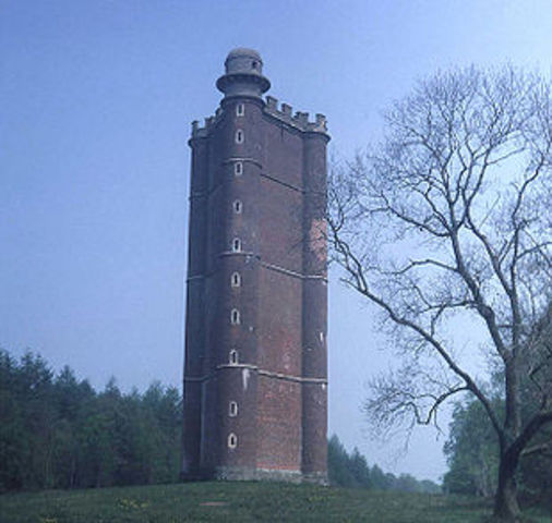 King Ethelred and his brother Alfred, defeat the Viking army