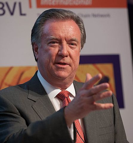 Douglas Lambert: Red de múltiples negocios y relaciones