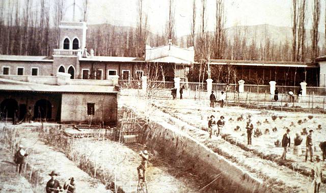 Creación de la Quinta Normal Agronómica y su bodega modelo