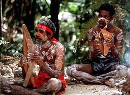 EL SUEÑO DE LOS ABORÍGENES SOBRE UN CONTINENTE ETERNO. (Australia)