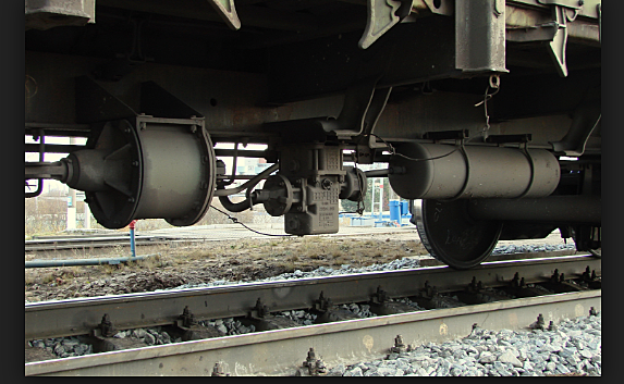 Compressed Air Locomotive Brake is Invented