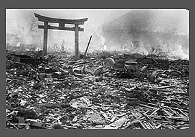 US bomb Japan