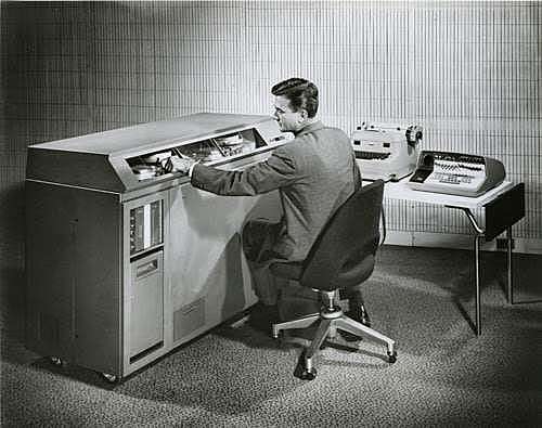 IBM 610 Auto-Point Computer