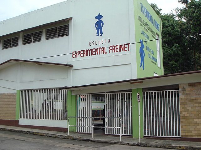 ESCUELA LIBRE EXPERIMENTAL