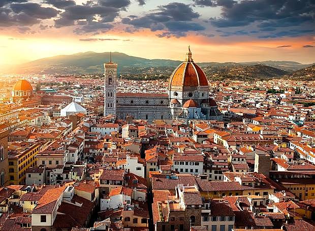 His family moved to Florence, where he studied at Verrocchio's workshop.