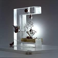 PRIMER SUPERCONDUCTOR