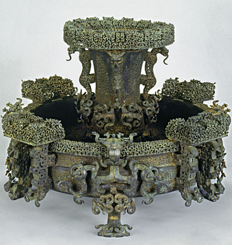 Wine Vessel (Zun) and Water Basin (Pan)