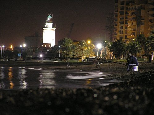 MARIO CASASOLA- Una noche de agosto