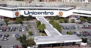 Primer centro comercial