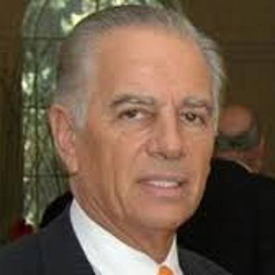 Timeline: Trabajo práctico N° 2 "El empresario actual y la capacitacion"