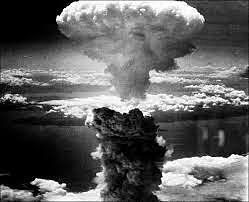 US bombs Hiroshima