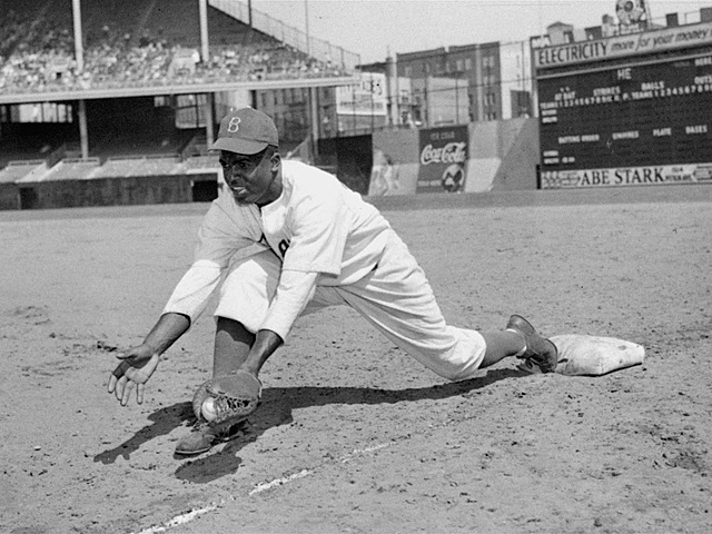 Jackie Robinson’s MLB Debut