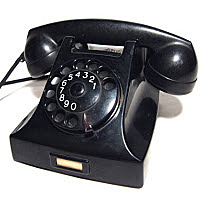 Comercialización de los primeros teléfonos de disco