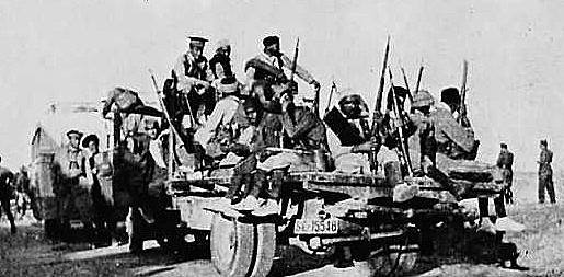 Sublevación en contra del Frente Popular y la República: comienza la rebelión militar que da lugar a la Guerra Civil.