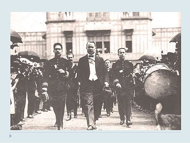 Políticas Lingüísticas