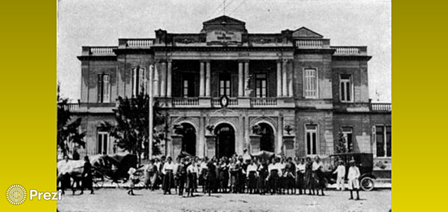 Finaliza sus estudios en la escuela Normal