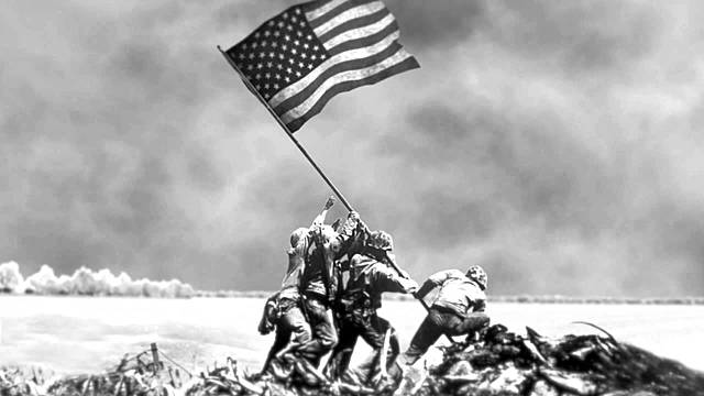 EE.UU. derrota a Japón en la batalla de Iwo Jima.