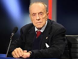 Chegada de Manuel Fraga ao poder