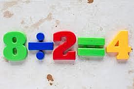 propiedades de la división