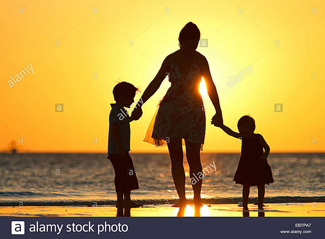 LA MADRE QUE DIO LA VIDA POR SUS  HIJOS