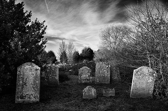 4. Armand Sauvelle muere