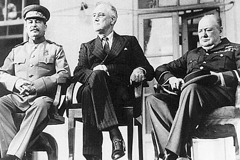 Conferencia de los aliados (Inglaterra, EE.UU., Unión Soviética) en Teherán (Irán)