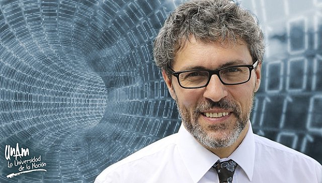 MIGUEL ALCUBIERRE MOYA