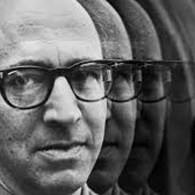 Timeline: Thomas Kuhn