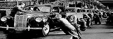 Mass Production - Produccion en Masa-