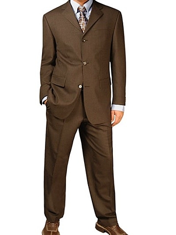 El hombre del traje color castaño