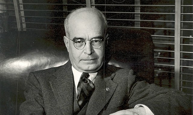 Samuel Sandoval Vallarta