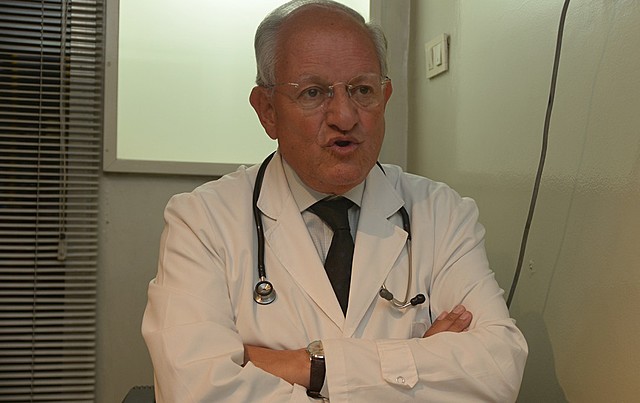 Marina y Oscar conocen al Dr.Shelley (Calle Princesa, Barcelona)