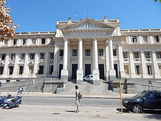 Abelardo Manresa (27).