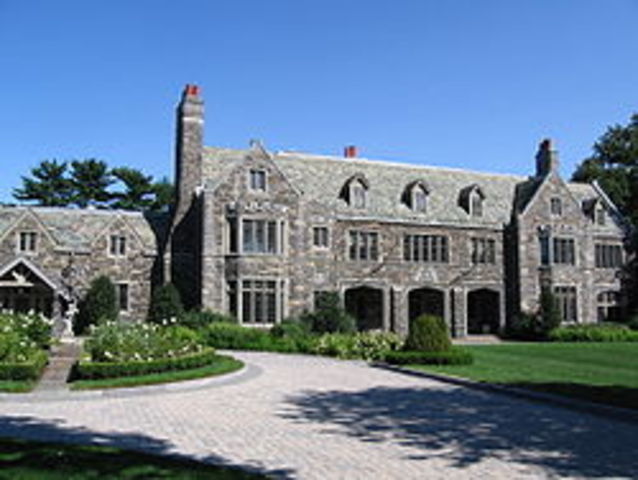 Becomes Chairman of Remington Rand