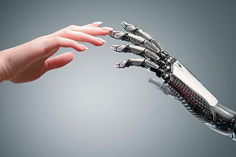 Mijail empieza a reconstruir su cuerpo