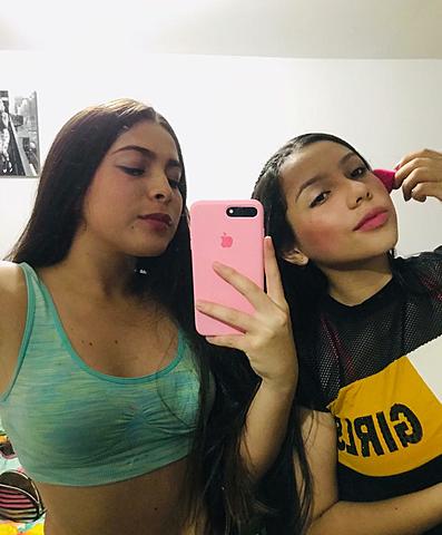 Mi mejor amiga y yo pasando tiempo juntas