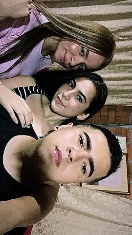 Con mis amigos en una fiesta