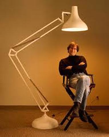 Steve Jobs compra Pixar