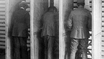 Twee derde van de volwassen mannen krijgen kiesrecht.