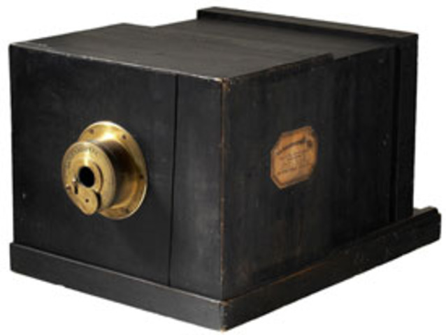 Louis Daguerre patents the Daguerreotype