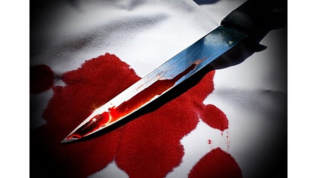 El hombre del traje color castaño