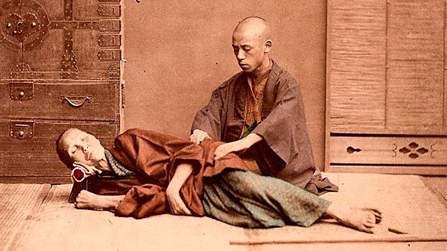 HISTORIA DEL MASAJE COMO TERAPIA