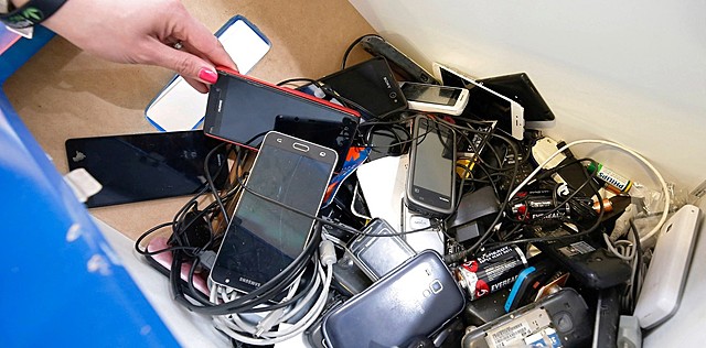 Lee Kun-hee no se encontraba nada complacido con la calidad de los productos de la empresa