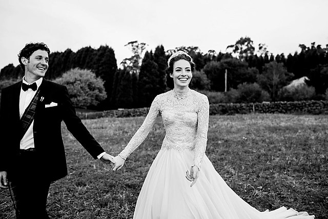 Alexandra y Lazarus se casan en Cravenmoore.