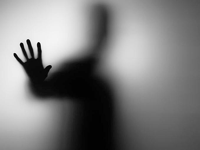 11.Irene e Ismael deciden ir a la mansión de Lazarus