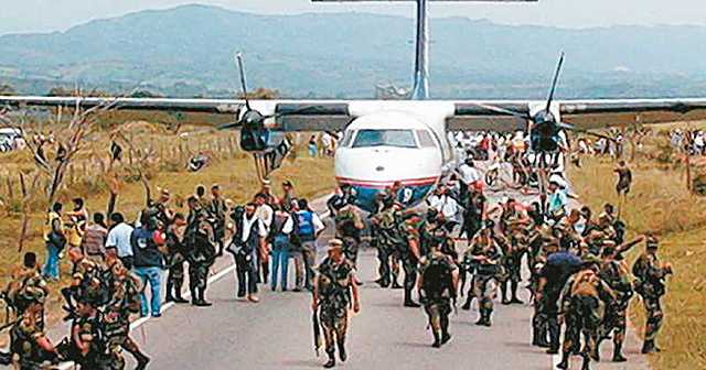 Toma de Avión Aires