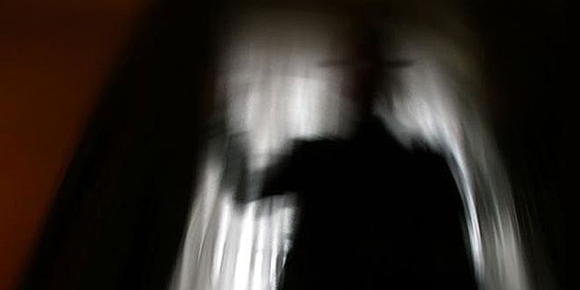 13. Dorian ve la sombra en la oscuridad