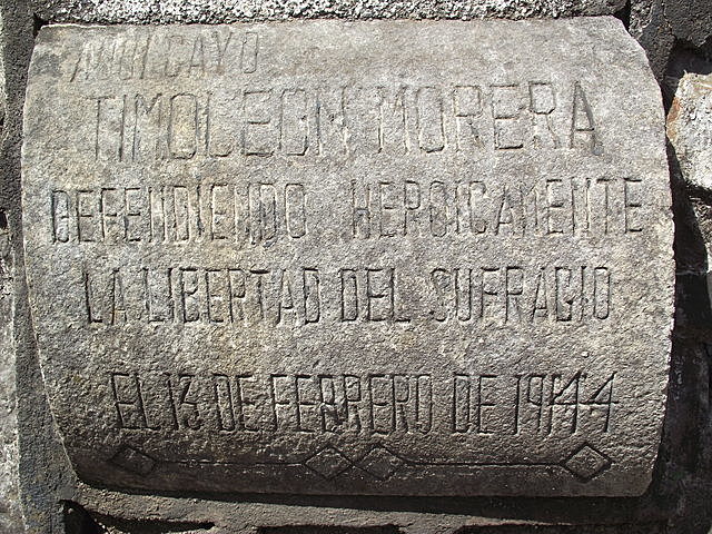 Asesinan a Timoleón Morera.