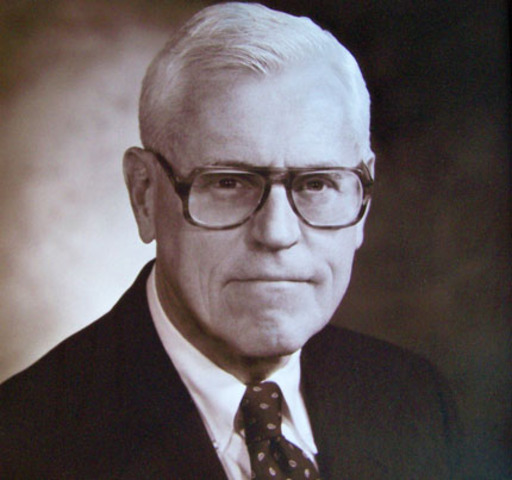 Frank Waldeck becomes mayor